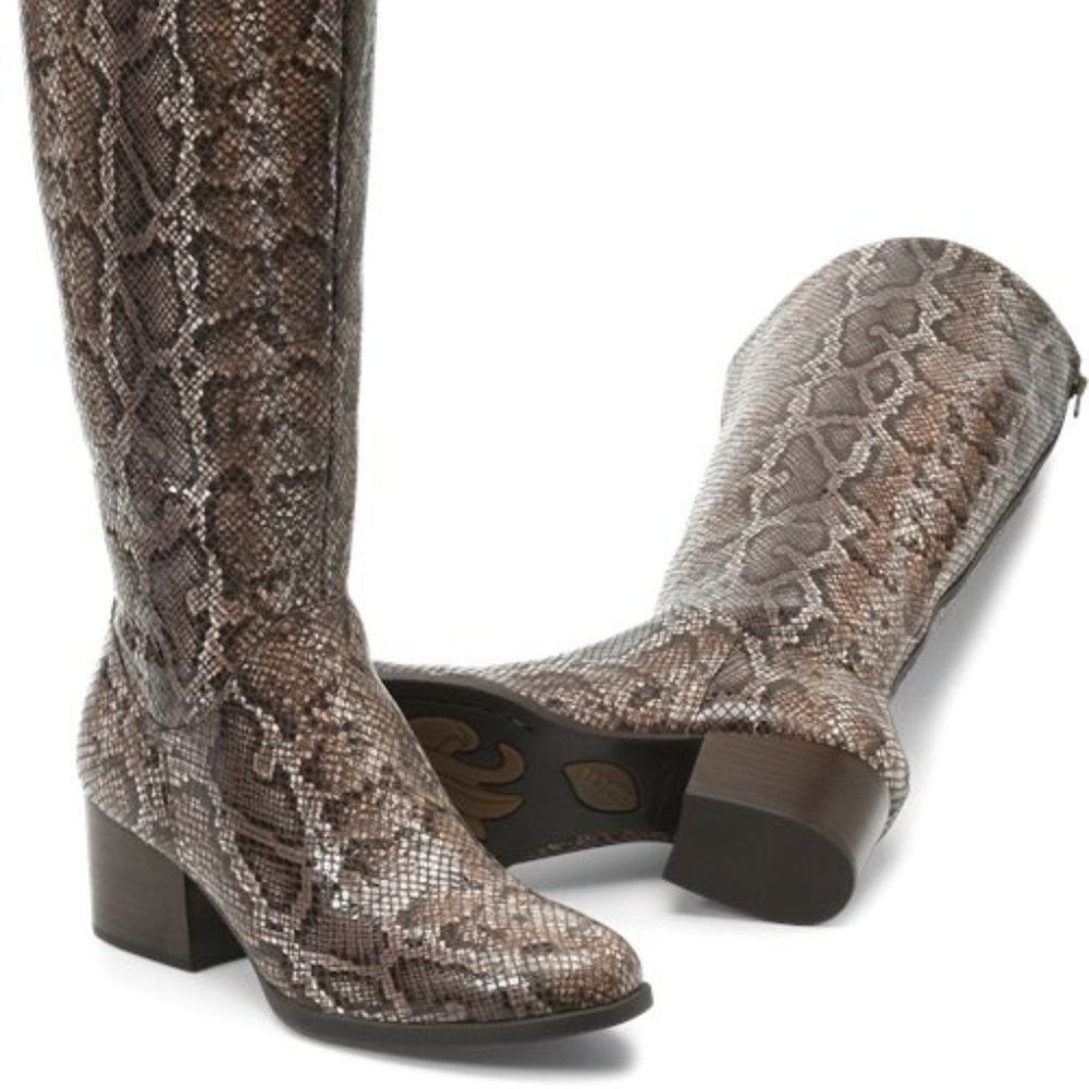 Born  Snake Print  Boots NWT